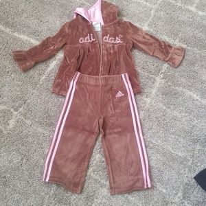 Girls Adidas Sweatsuit